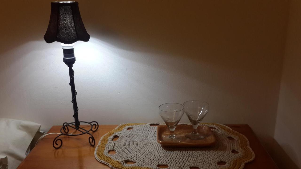 Casa Folks - Bed And Breakfast Puerto Iguazu Bagian luar foto